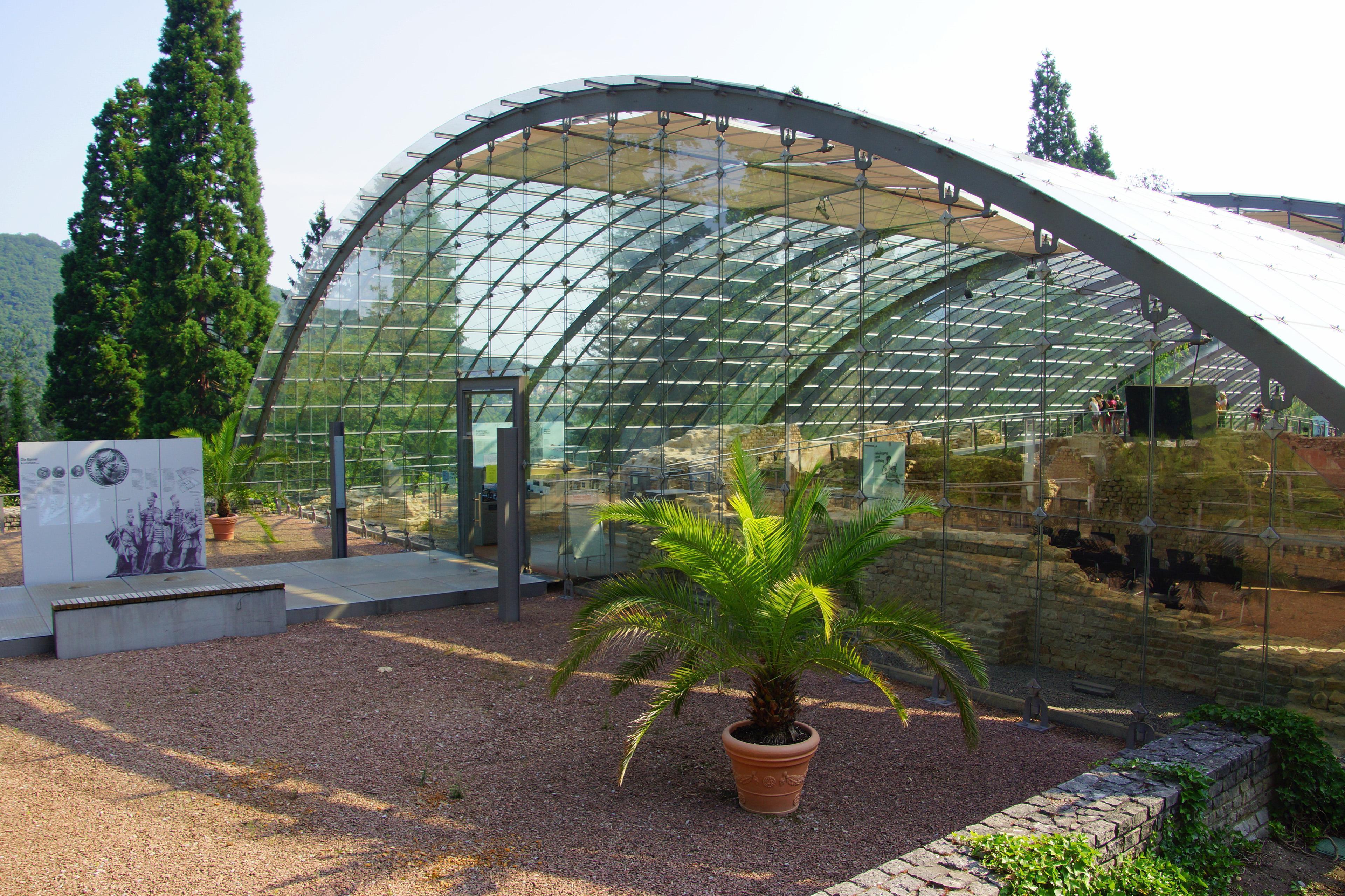 Römische Badruine Badenweiler, Außenansicht 